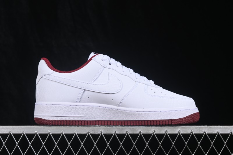 Nike Air Force 1 '07 Low Basketball Lifestyle Shoes with Full-Length Air Cushion - IB0018-101