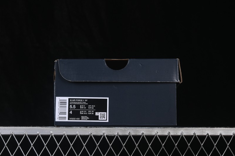 Nike Air Force 1 '07 Low Casual Skateboarding Shoes with Full-Length Air Cushion - IV3222-400