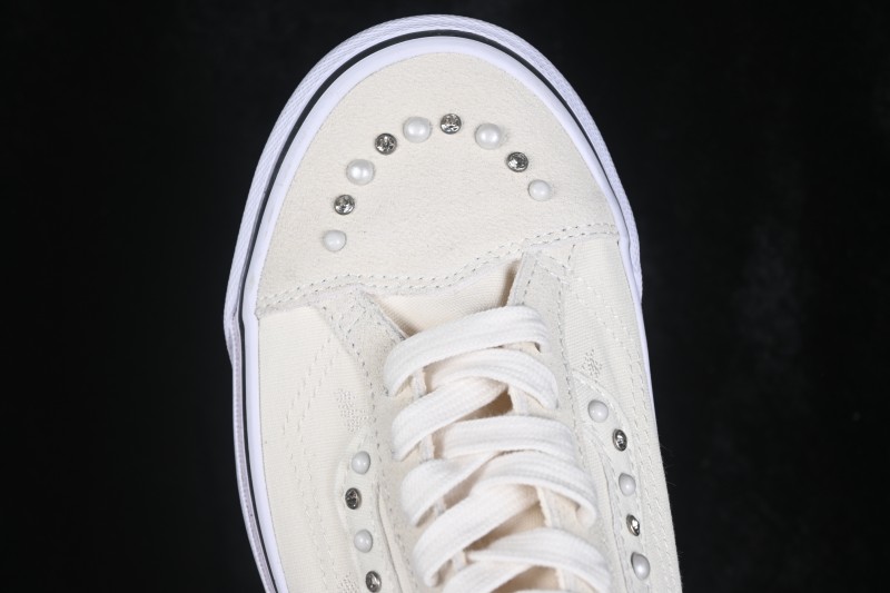 Vans Old Skool Low-Top Casual Skateboarding Shoes - VN000E8VCCZ