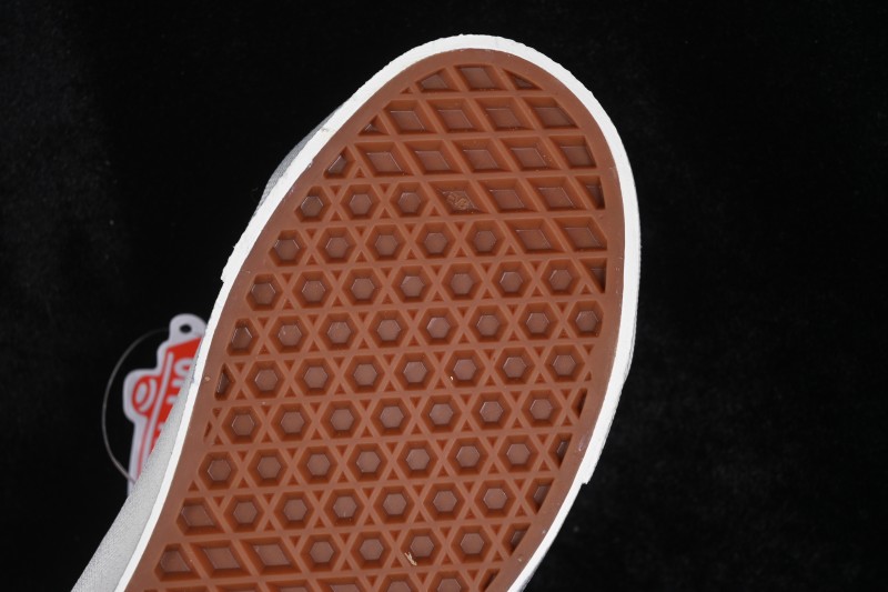 Vans Old Skool Low Top Casual Skateboarding Shoes - VN000E8VYA6