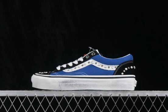 Vans Old Skool Low Top Casual Skateboarding Shoes - VN000E8VYA6