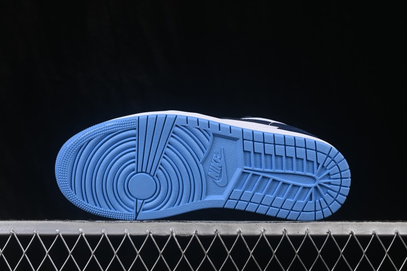 Nike Air Jordan 1 Low Retro Basketball Shoes with Classic White and Blue Colorway - 553558-404