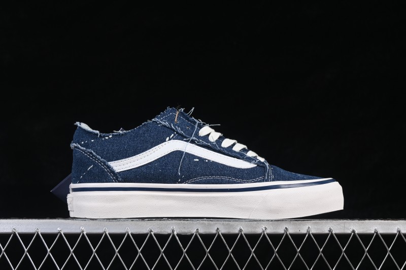 Vans Old Skool Frayed Low-Top Skateboarding Shoes - VN000E9HGTL
