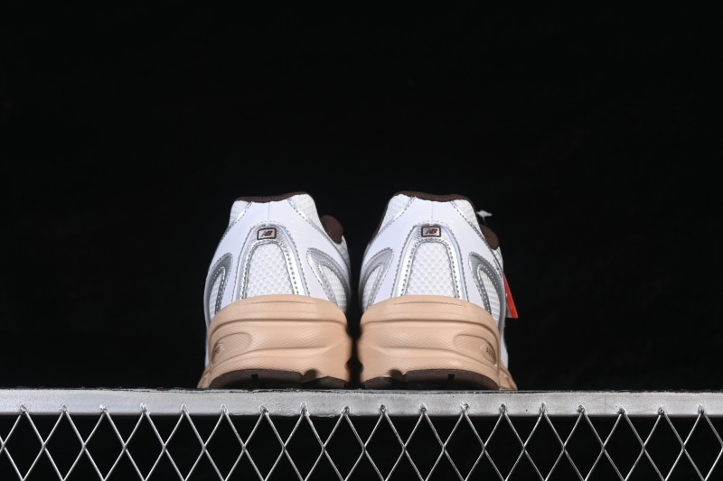 New Balance 740 Series Retro Dad Sneakers for Running and Casual Wear - U740IQ2