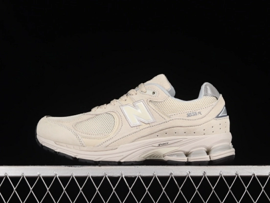New Balance WL2002 Retro Casual Running Shoes with N-ERGY Cushioning - ML2002RE