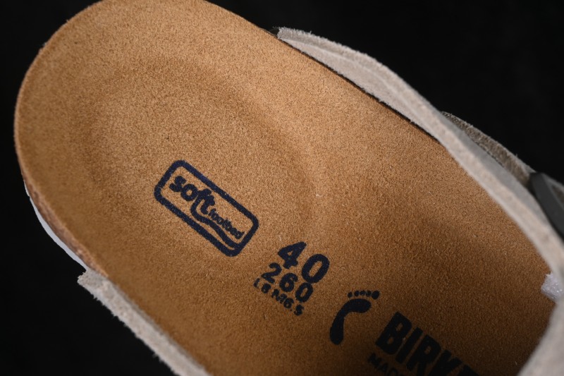Birkenstock Soft Cushion Sandals with Leather Uppers and Cozy Wool Lining - G.D4