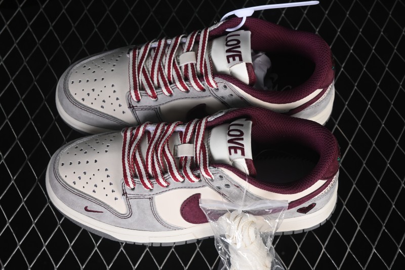 Nike SB Dunk Low Valentine's Day Limited Edition Custom Low-Top Skateboarding Shoes - SG6688-009