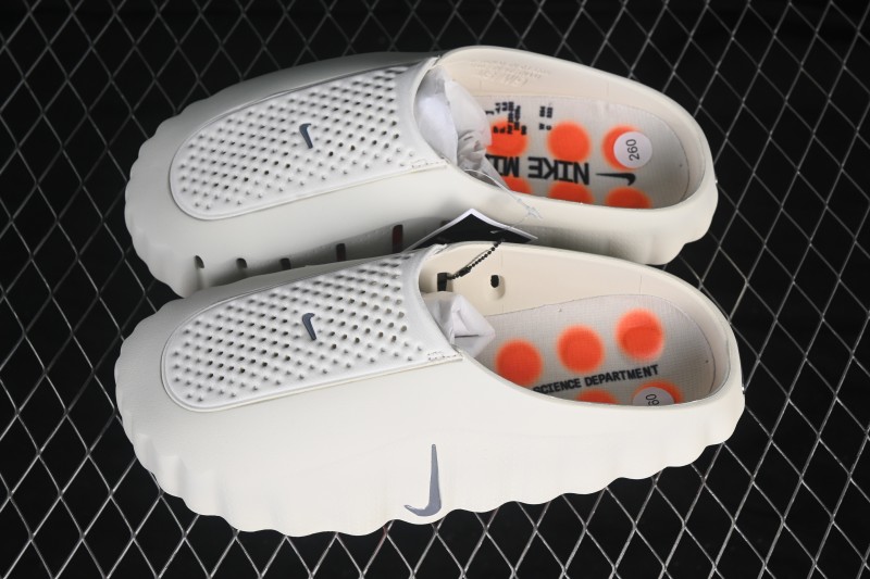 Nike Mind 001 Neuroscience Inspired Massage Slippers with 22 Independent Foam Nodes - HQ4307-002