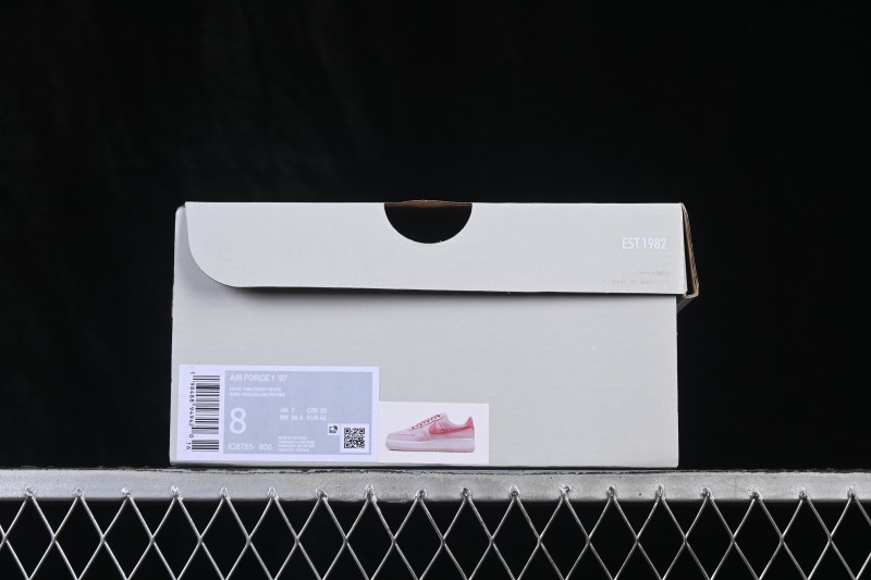 Nike Air Force 1 '07 Low Valentine's Day Limited Edition Casual Skate Shoes with Full-Length Air Cushion - IO8755-600