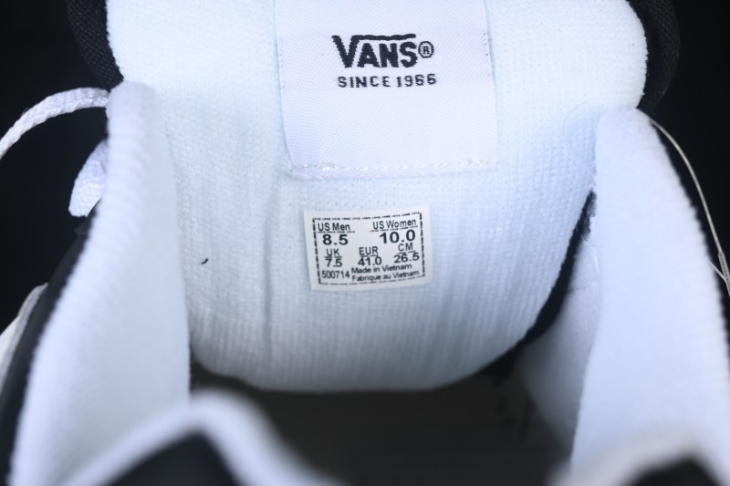 Vans Knu-Skool VR3 Low-Top Casual Skateboarding Shoes - VN000EB5BLA
