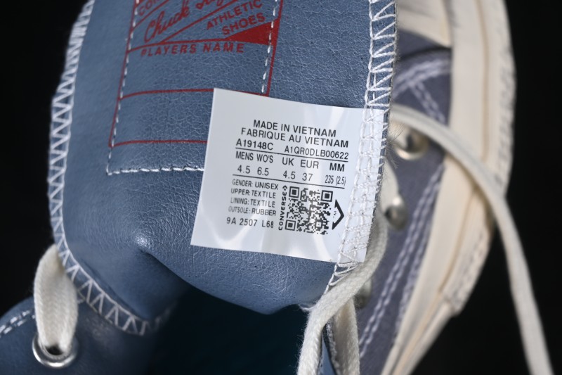 Converse Chuck 70 High-Top Canvas Sneakers with Suede Star Logo - A19148C