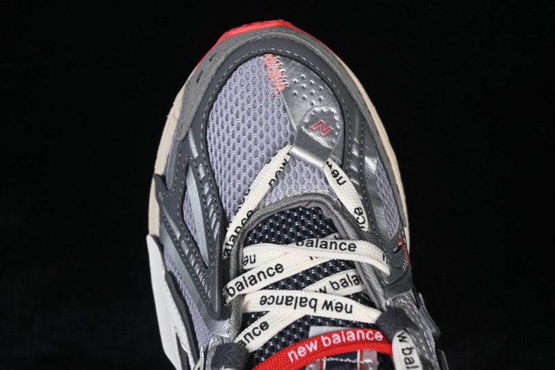 New Balance 1906 Series Retro Dad-Style Running Shoes with Breathable Mesh and Supportive T-Beam - U1906AC