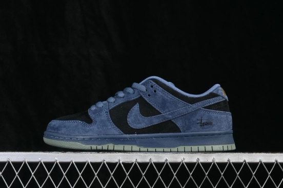 Nike SB Dunk Low Smoke Blue Skateboarding Shoes with Suede Overlays - HF3063-002