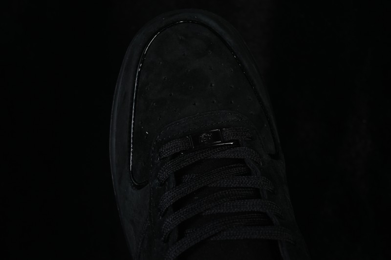 Nike Air Force 1 '07 Low Casual Skateboarding Shoes with Classic Leather Upper - HV4406-101