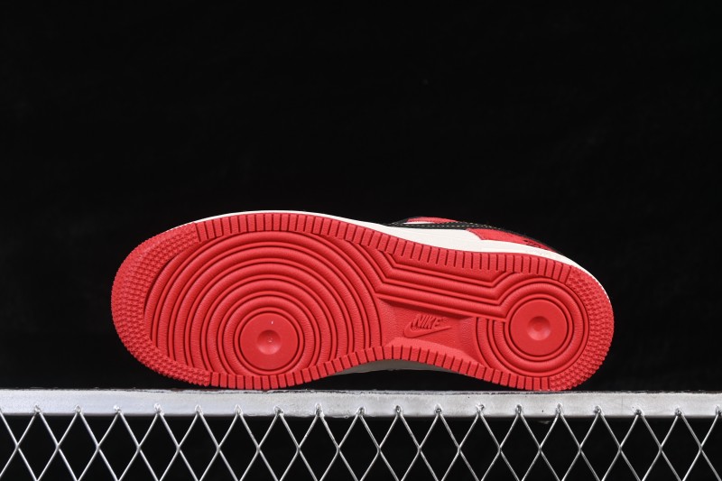 Nike Air Force 1 '07 Low Casual Skate Shoes with Color Blocking Design - HT5088-618