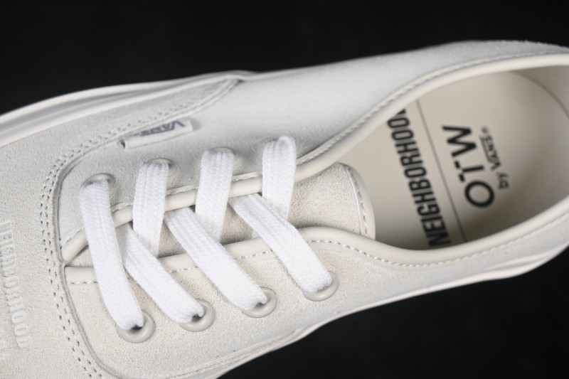 Vans Authentic 44 Classic Suede Skateboarding Shoes with Vulcanized Construction - VN000XVJ7VJ