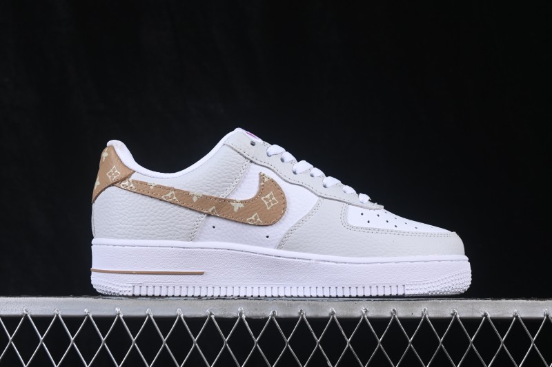 Nike Air Force 1 '07 Low Casual Skateboarding Shoes with Full-Length Air Cushion - IV5732-100