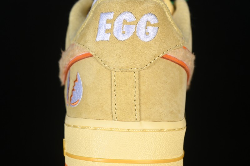 Nike Air Force 1 '07 Low Women's Basketball-Inspired Casual Sneakers with Full-Length Air Cushion - IU7612-700
