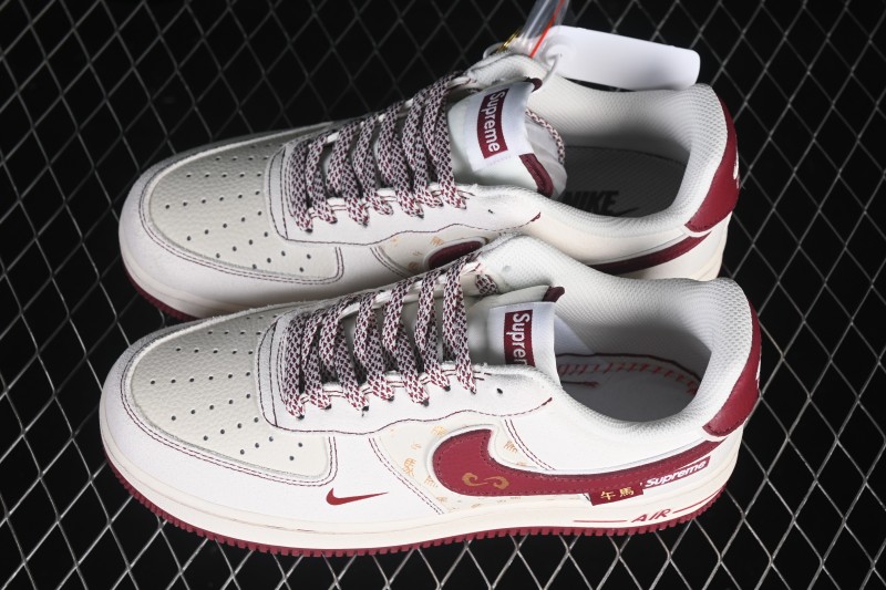 Nike Air Force 1 07 Low Classic Basketball Shoes with Leather Upper and Air-Sole Cushioning - XL1982-336