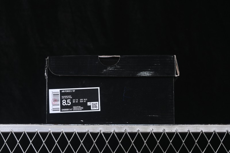 Nike Air Force 1 '07 Low Collaborative Casual Skateboarding Shoes with Full-Length Air Cushion - DN9688-147