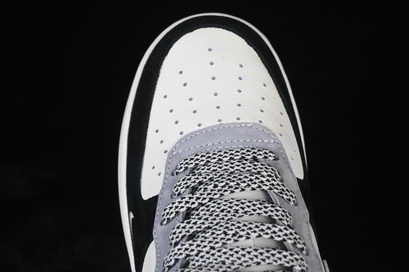 Nike Air Force 1 '07 Low Basketball Shoes with Classic Leather Upper and Air-Sole Cushioning - SS1979-013
