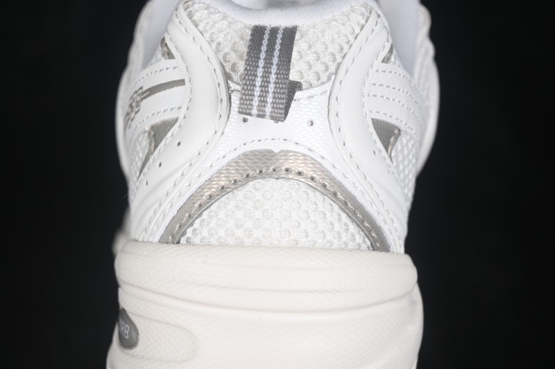 New Balance NB530 Retro Running Shoes with Cushioned Comfort - U530CSB