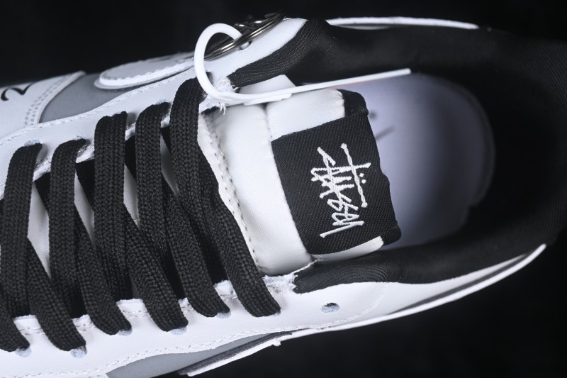Nike Air Force 1 '07 Low Classic Skateboarding Shoes with Full-Length Air Cushion - RJ1988-006