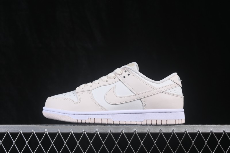 Nike SB Dunk Low Pink Low-Top Skateboarding Shoes - IM6572-105
