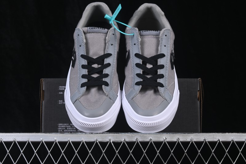 Converse Sport Casual Round-Toe Low-Top Canvas Shoes with Lace-Up Design - A10548C
