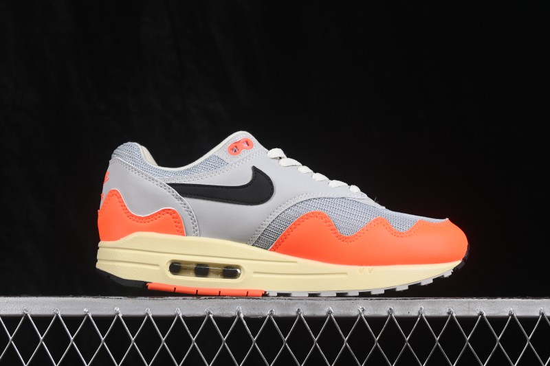 Nike Air Max 1 Retro Running Shoes with Half-Sole Air Cushion - II7055-800