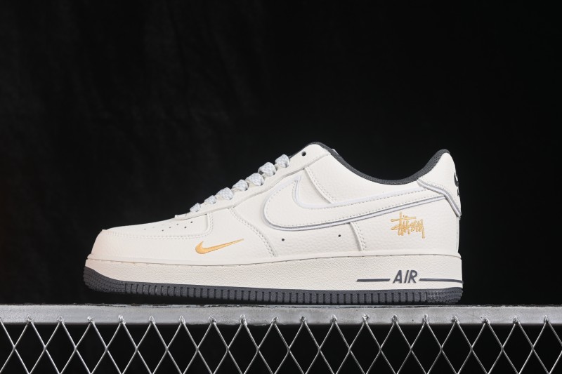 Nike Air Force 1 '07 Low Collaboration Everyday Skateboarding Shoes with Full-Length Air Cushion - GS2288-008