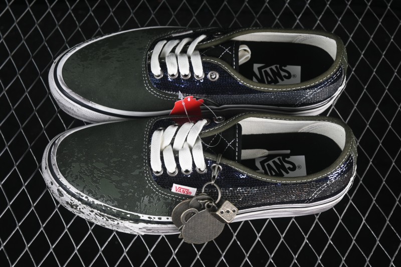 Vans Authentic 44 Premium Low-Top Skateboarding Shoes - VN000DB824O