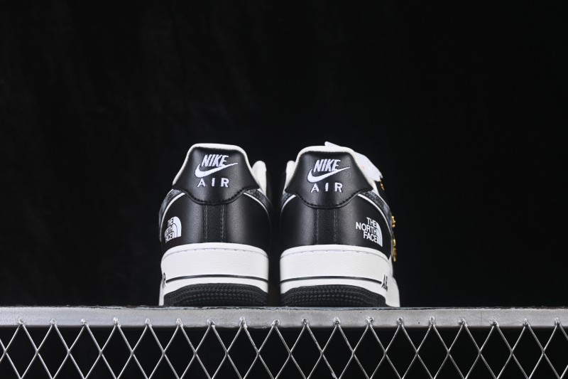 Nike Air Force 1 '07 Low Casual Sneakers with Full-Length Air Cushion - WY0655-114