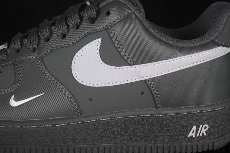 Nike Air Force 1 '07 Low Low-Top Casual Sneakers with Full-Length Air Cushion - IV5732-001