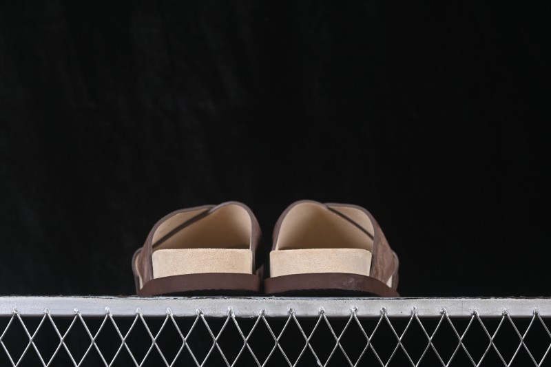 Brunello Cucinelli Suede Flat Slip-On Open Toe One-Band Slippers - MZUSOLY327CAY70 BROWN