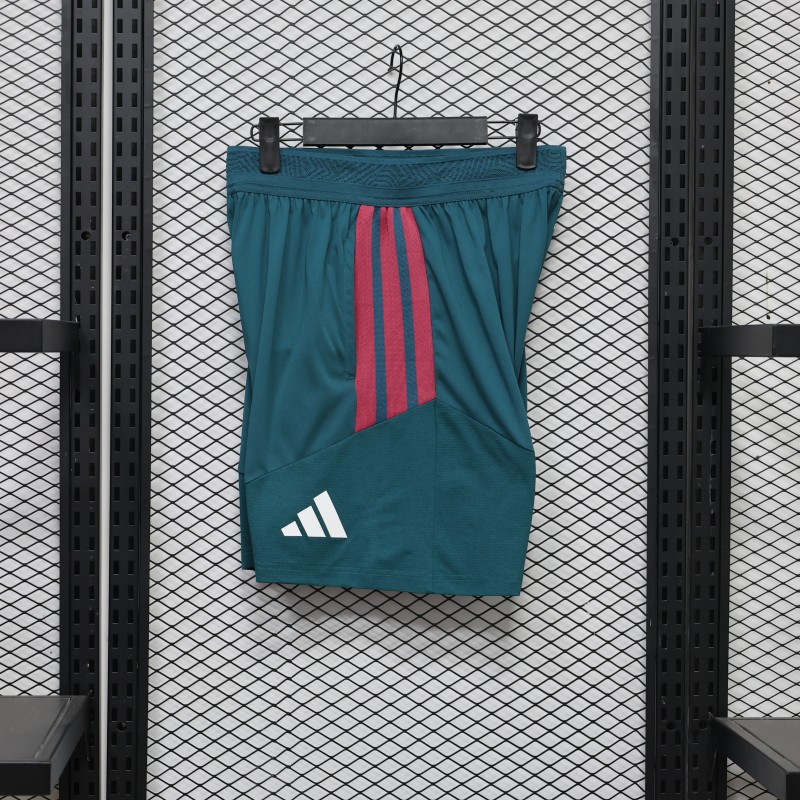 Player Version 26/27 Real Madrid Green Shorts with Pockets