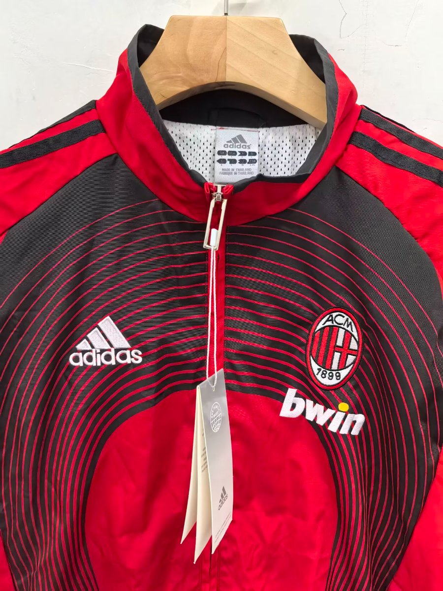 25/26 AC Milan Red Windbreaker